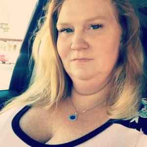 Meet your Posher, Corrina